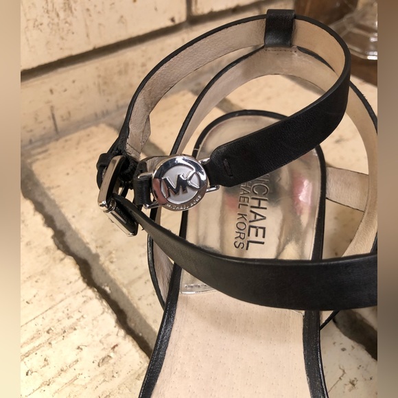 💥PRICE DROP💥 Michael Michael Kors - Wedges - Picture 2 of 14